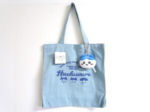 ちいかわ×ハニーズ マスコットキーホルダー付きトートバッグ